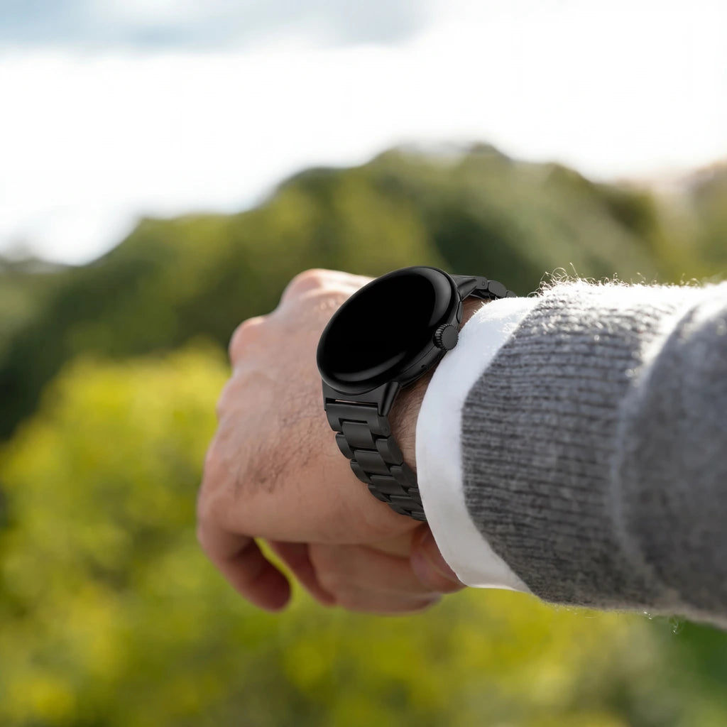 Google Pixel Watch 4 - 45mm Steel Strap (Black)