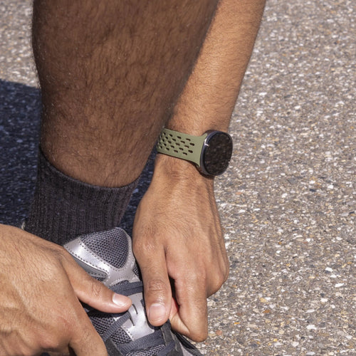 Silicone Air Strap, army green, lifestyle photo