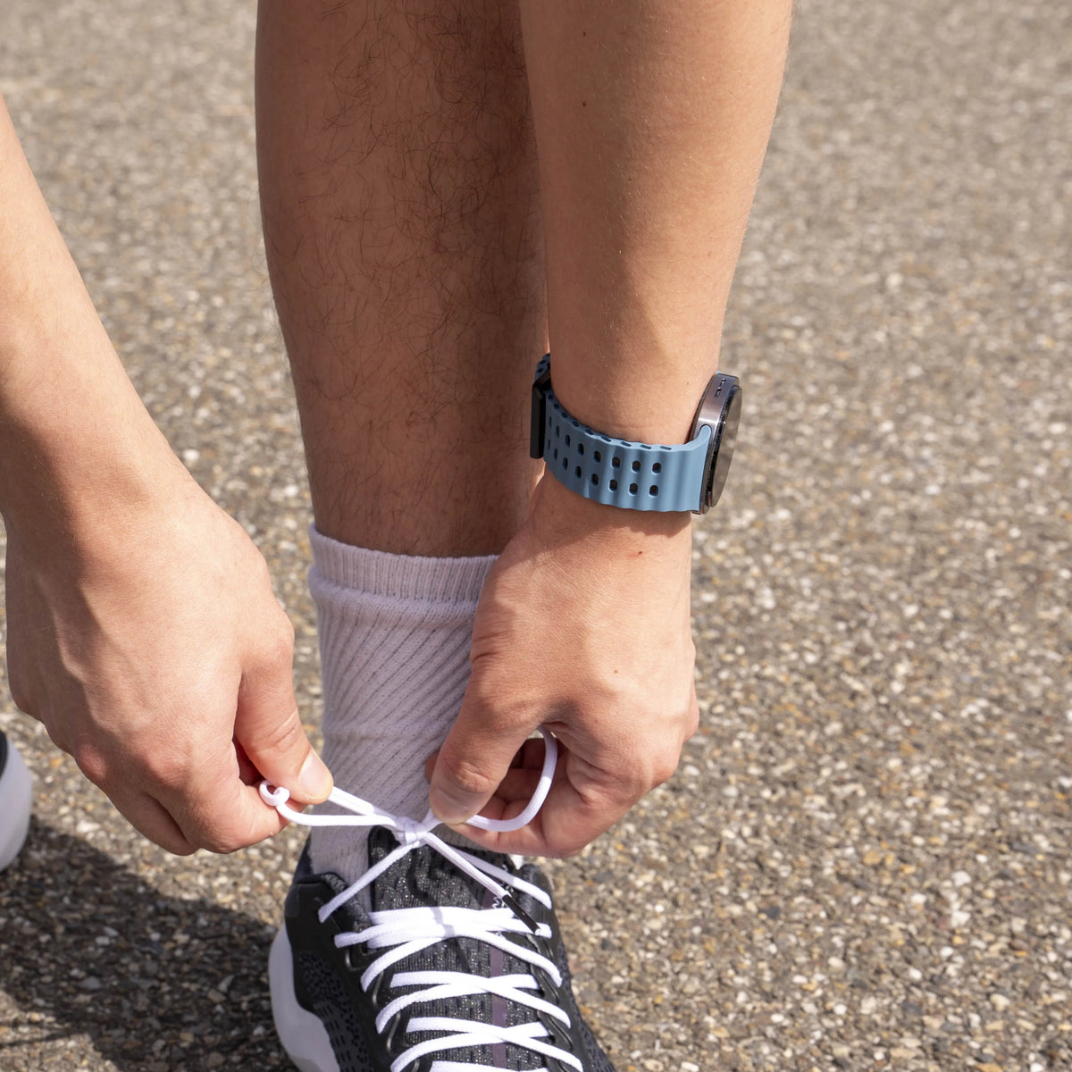 Silicone Ocean Strap, matte blue, lifestyle photo