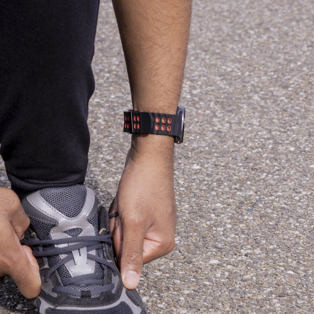 Silicone Ocean Strap, black/red, lifestyle photo