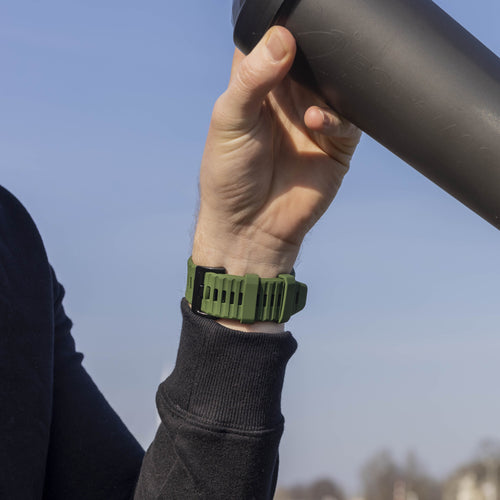 Bandz Garmin D2 Bravo Buckled Silicone Strap (Dark Green)