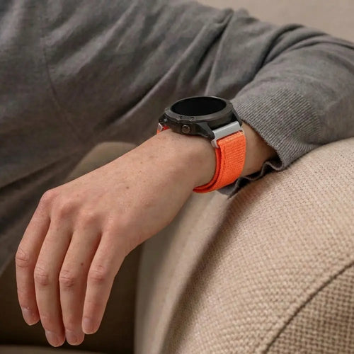 Garmin Fenix 8 - 47mm Nylon Strap (Orange)