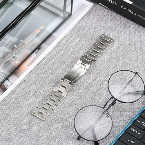 Titanium Grain Strap (Flat Clasp), silver, lifestyle photo