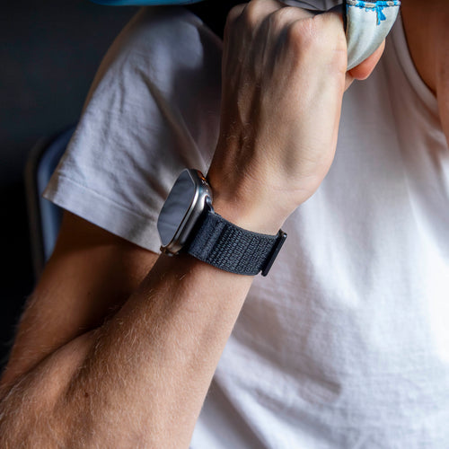 Apple Watch Ultra Wave Nylon Strap (Black)
