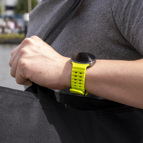 Silicone Ocean Strap, lime, lifestyle photo
