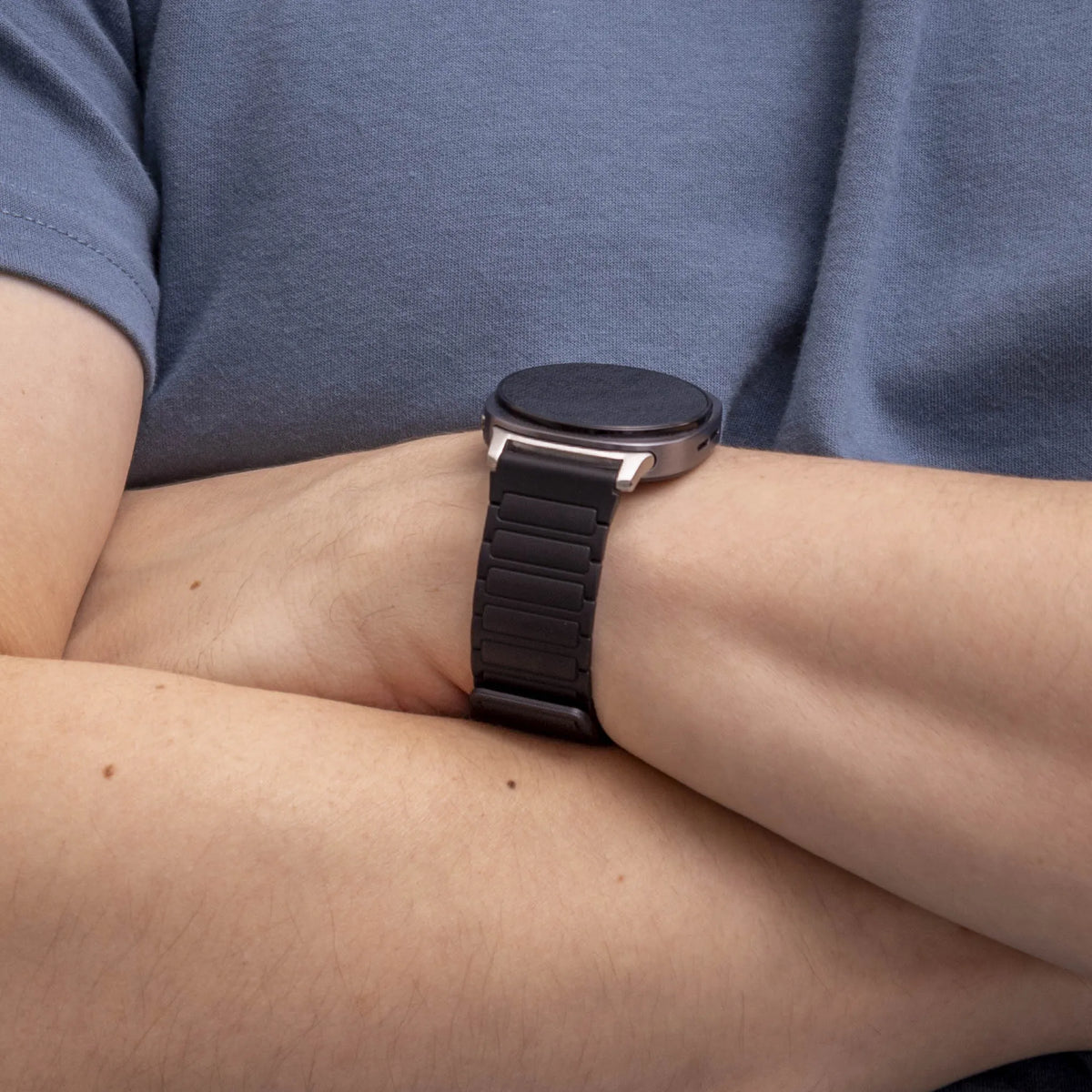 Magnetic Silicone Strap, black, lifestyle photo