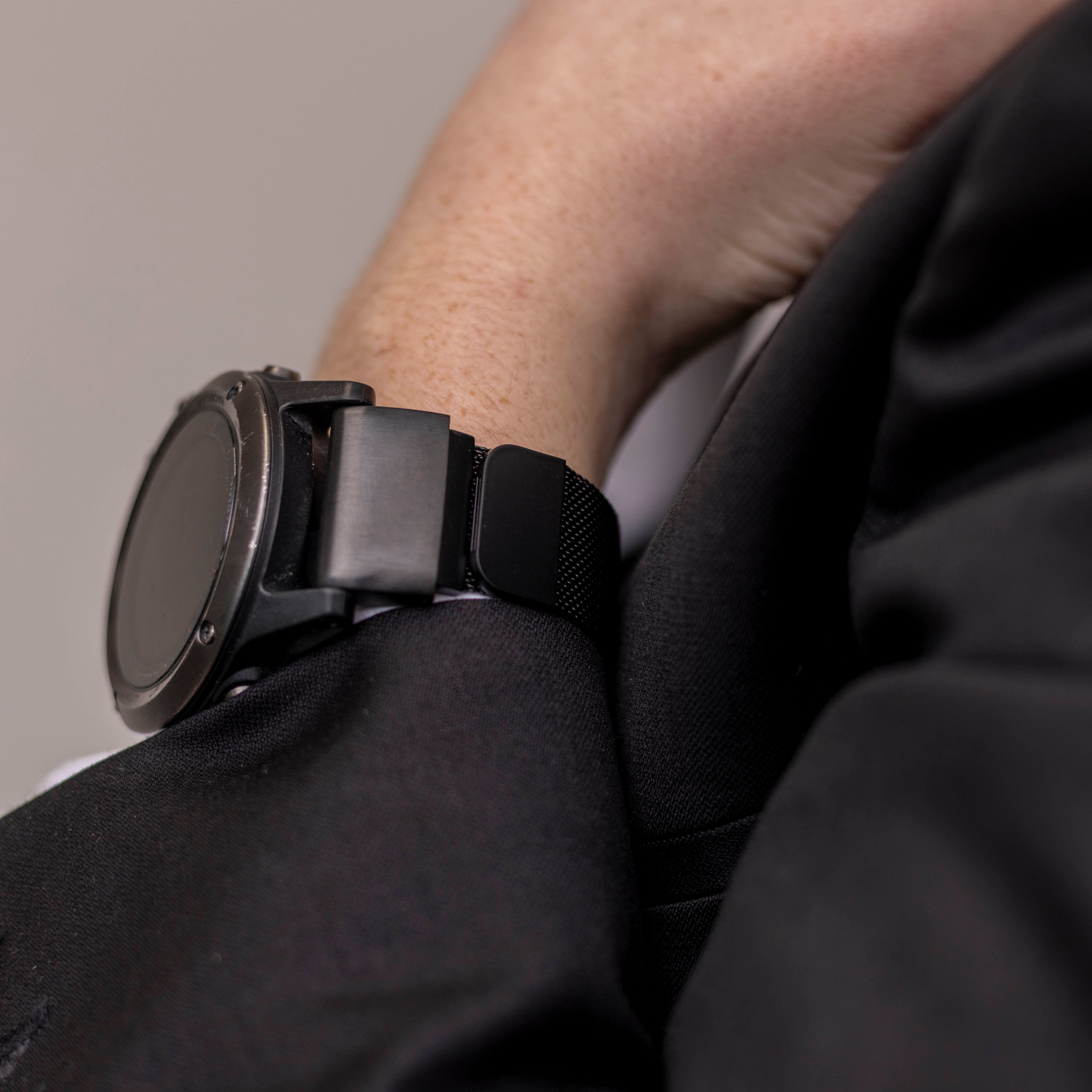 Garmin Fenix 7x Milanese Strap (Black)