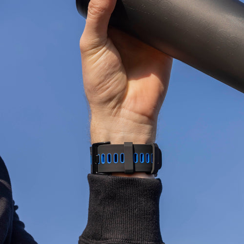 Garmin Epix Pro (Gen 2) 51mm Sport Strap with Buckle (Black/Blue)