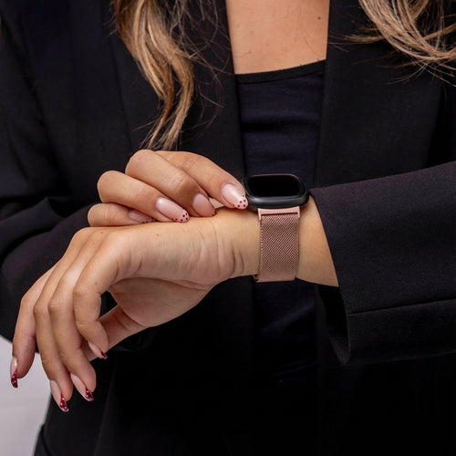 Fitbit Versa 4 Milanese Strap (Pink)
