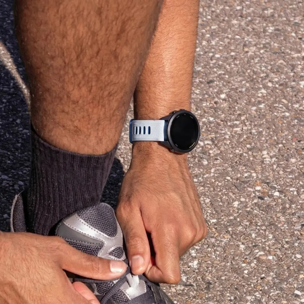 Garmin Vivoactive 5 Sport Strap with Buckle (White/Blue)
