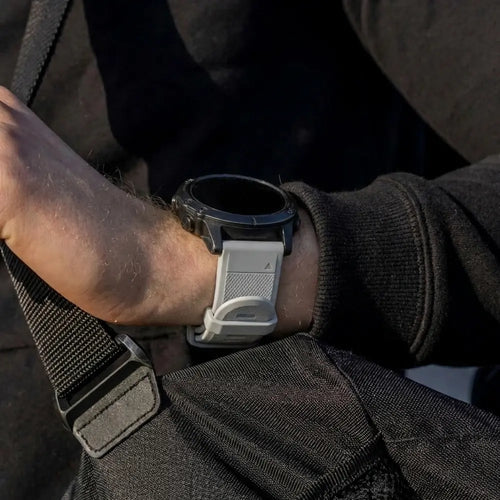 Garmin Fenix 7 Silicone Strap (Grey)