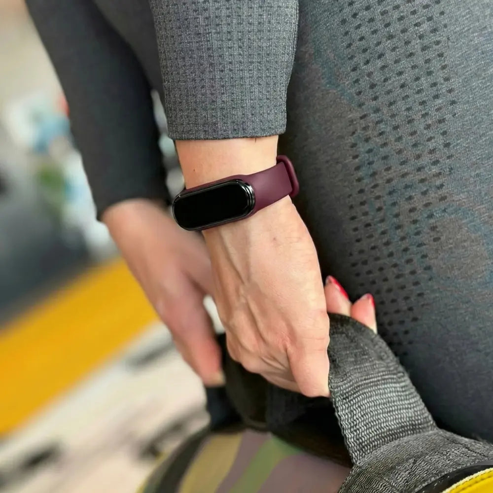 Xiaomi Mi Band 6 Silicone Strap (Dark Red)