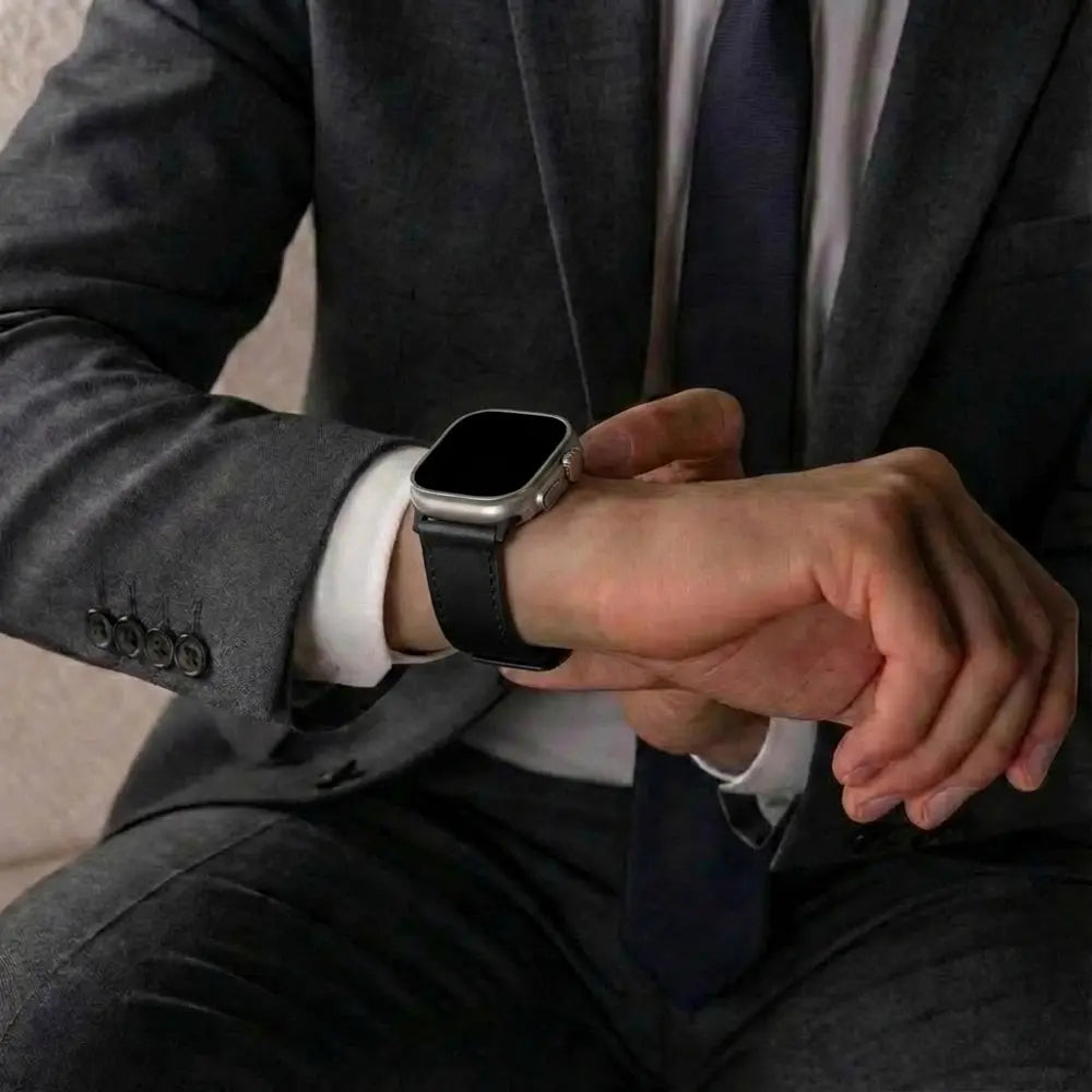 Nomad Modern Apple Watch Leather Strap (Black)