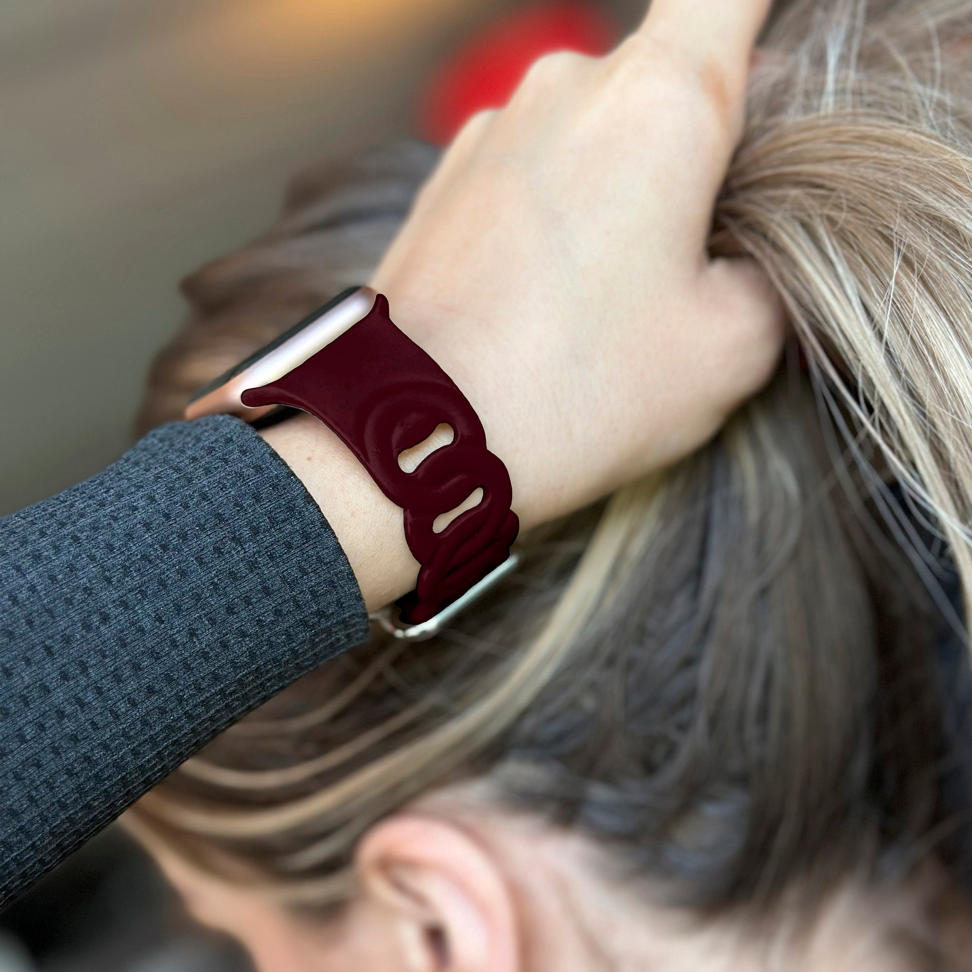 Apple Watch Silicone Chain Strap (Wine Red)