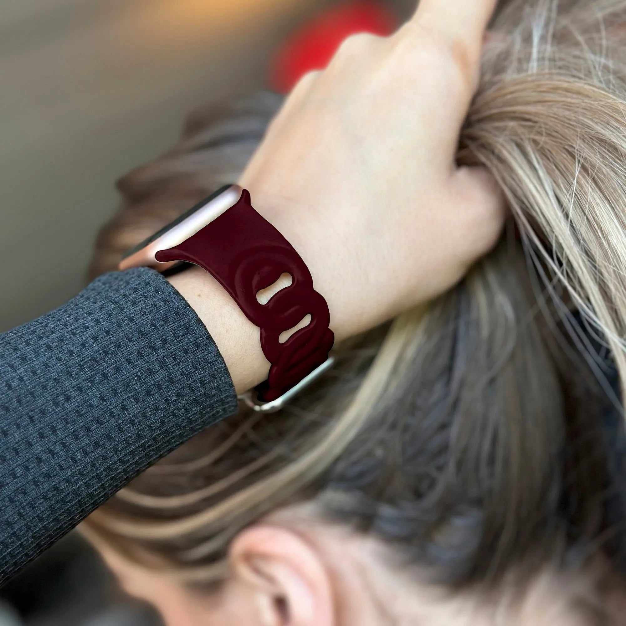 Apple Watch Silicone Chain Strap (Wine Red)