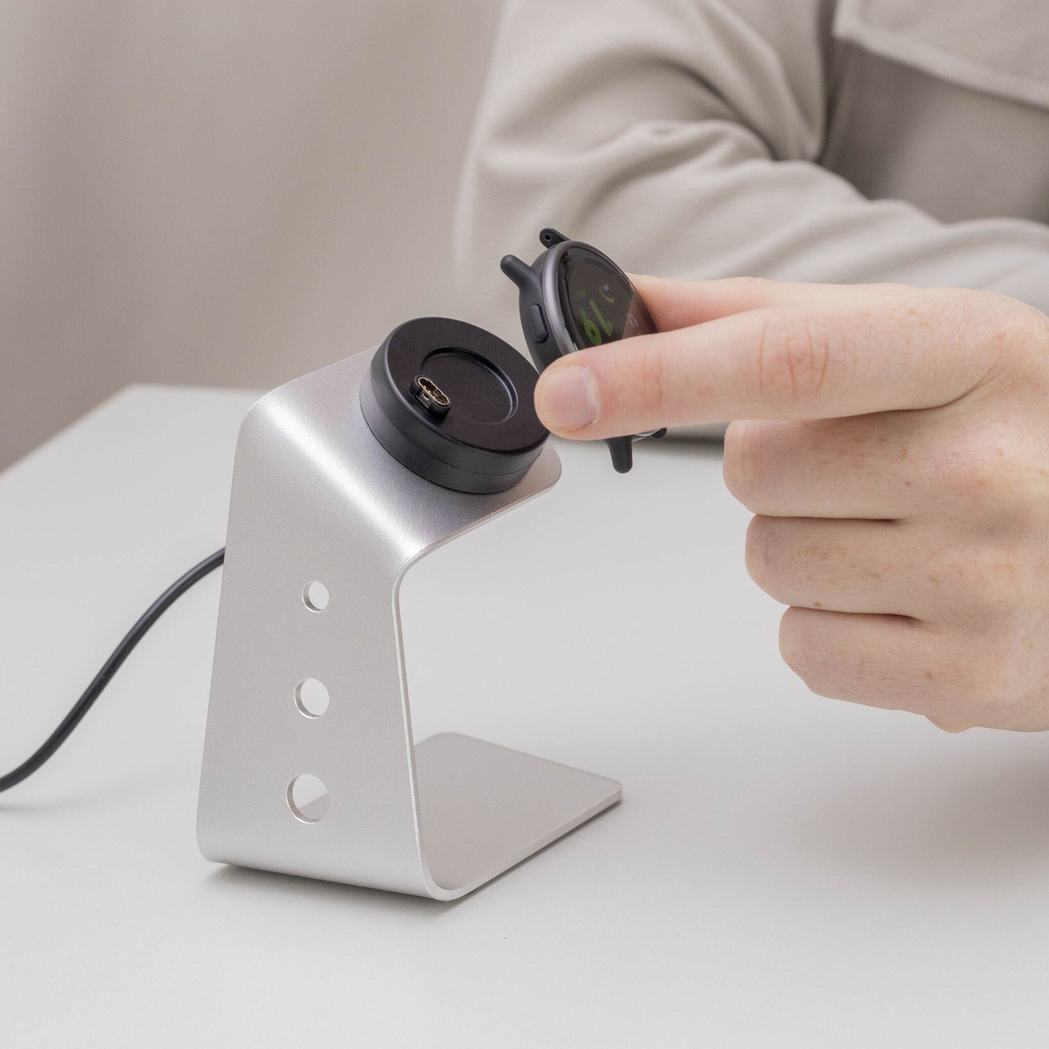 Garmin Fenix 5/6/7/8 Charging Stand (Silver)