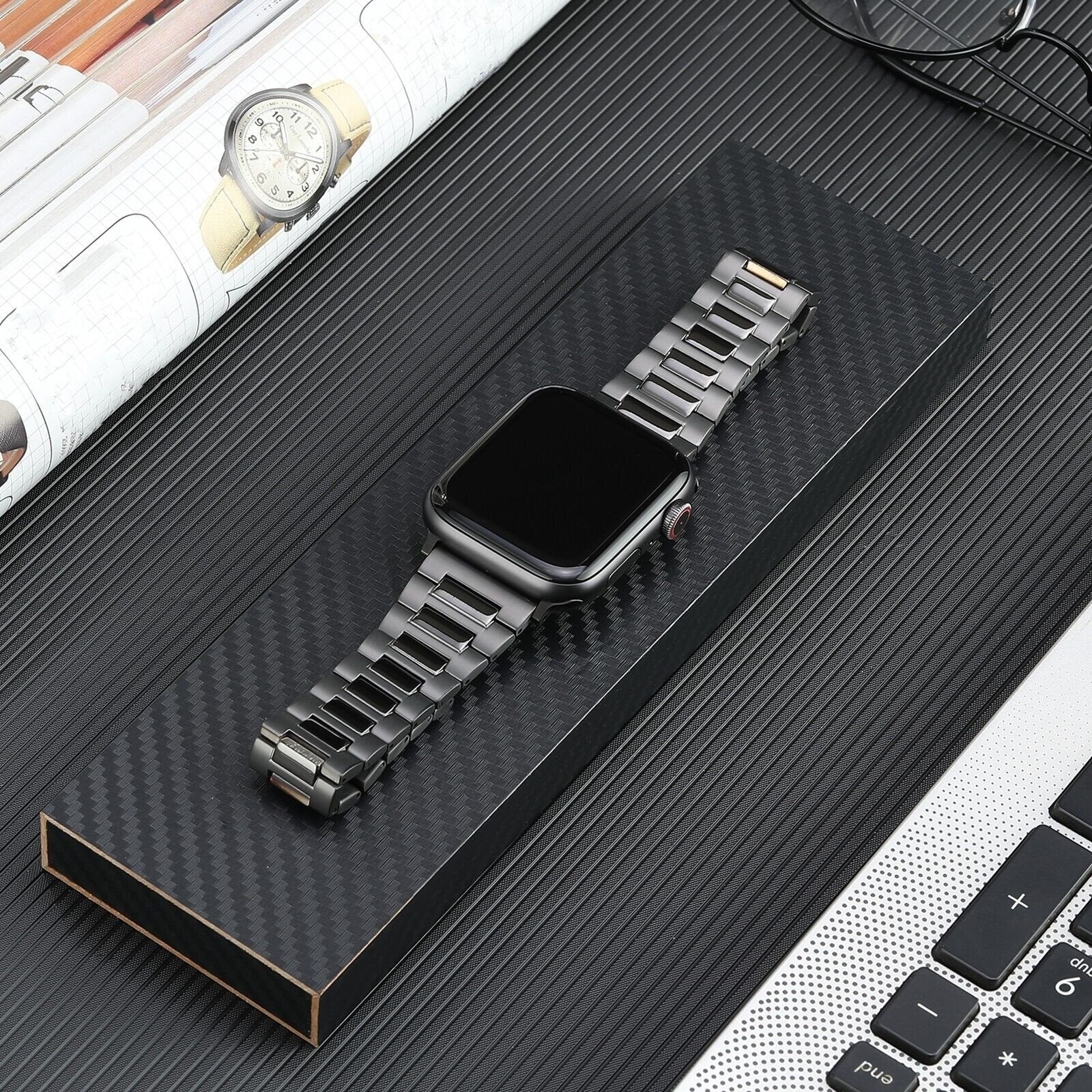 apple-watch-premium-titanium-band-grijs