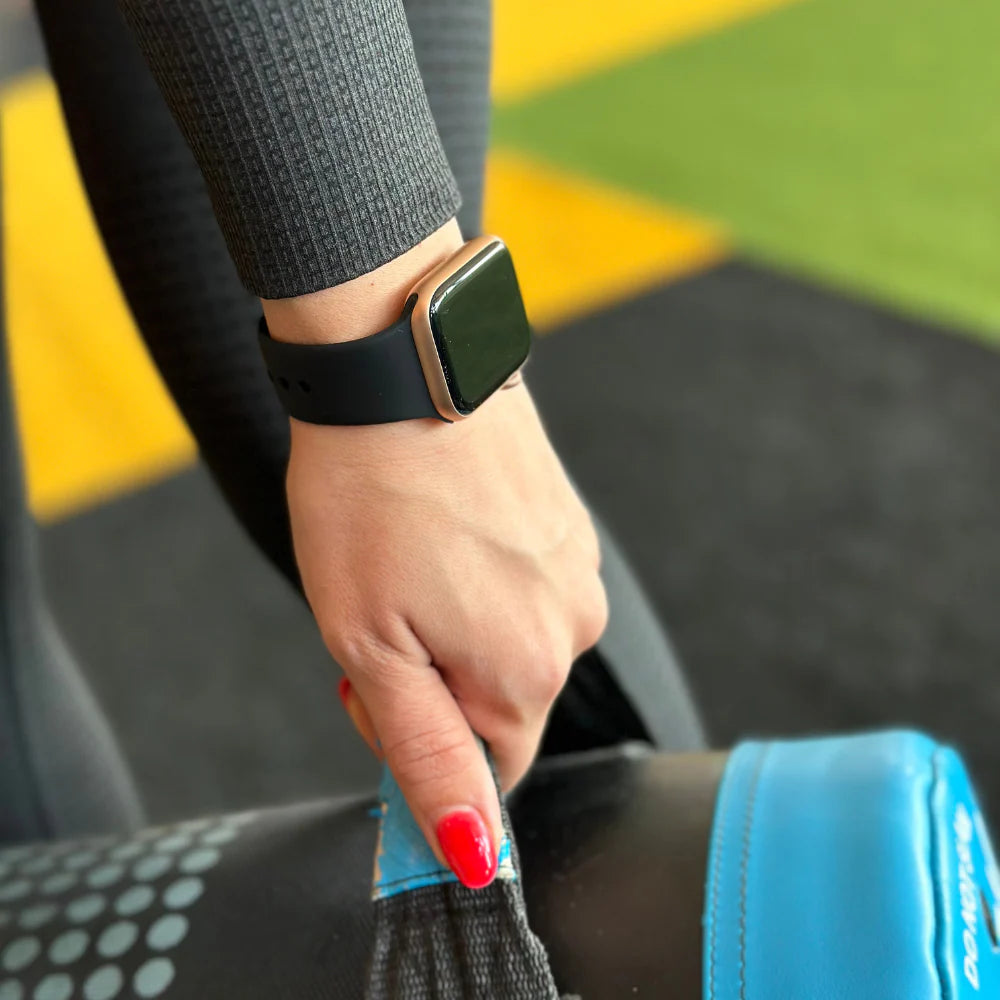 Formal Wear How To Wear Apple Watch Apple Watch Formal Wear