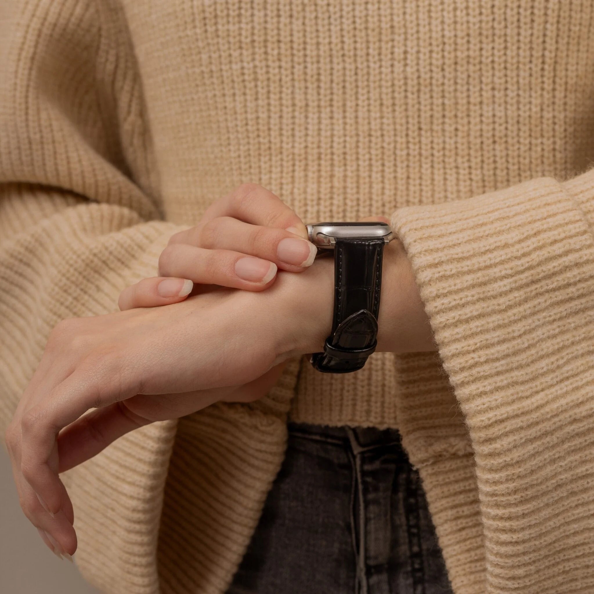 Apple Watch Ultra Leather Strap Crocodile Grain (Black)