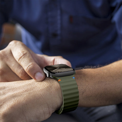 Apple Watch Wave Silicone Strap (Dark Green)