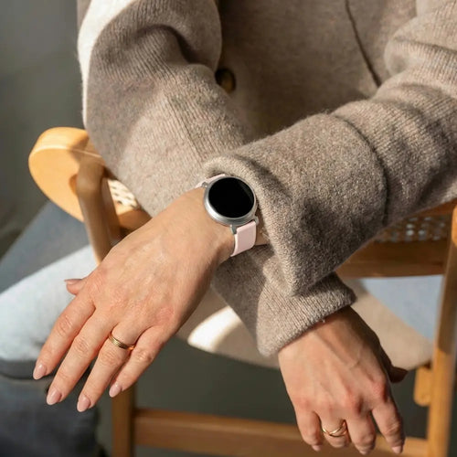 Pebble Round 2 - 14mm Silicone Classic Strap (Light Pink)