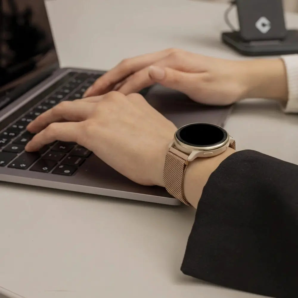 Bandz Garmin Vivoactive 5 Milanese loop band (rosé goud)