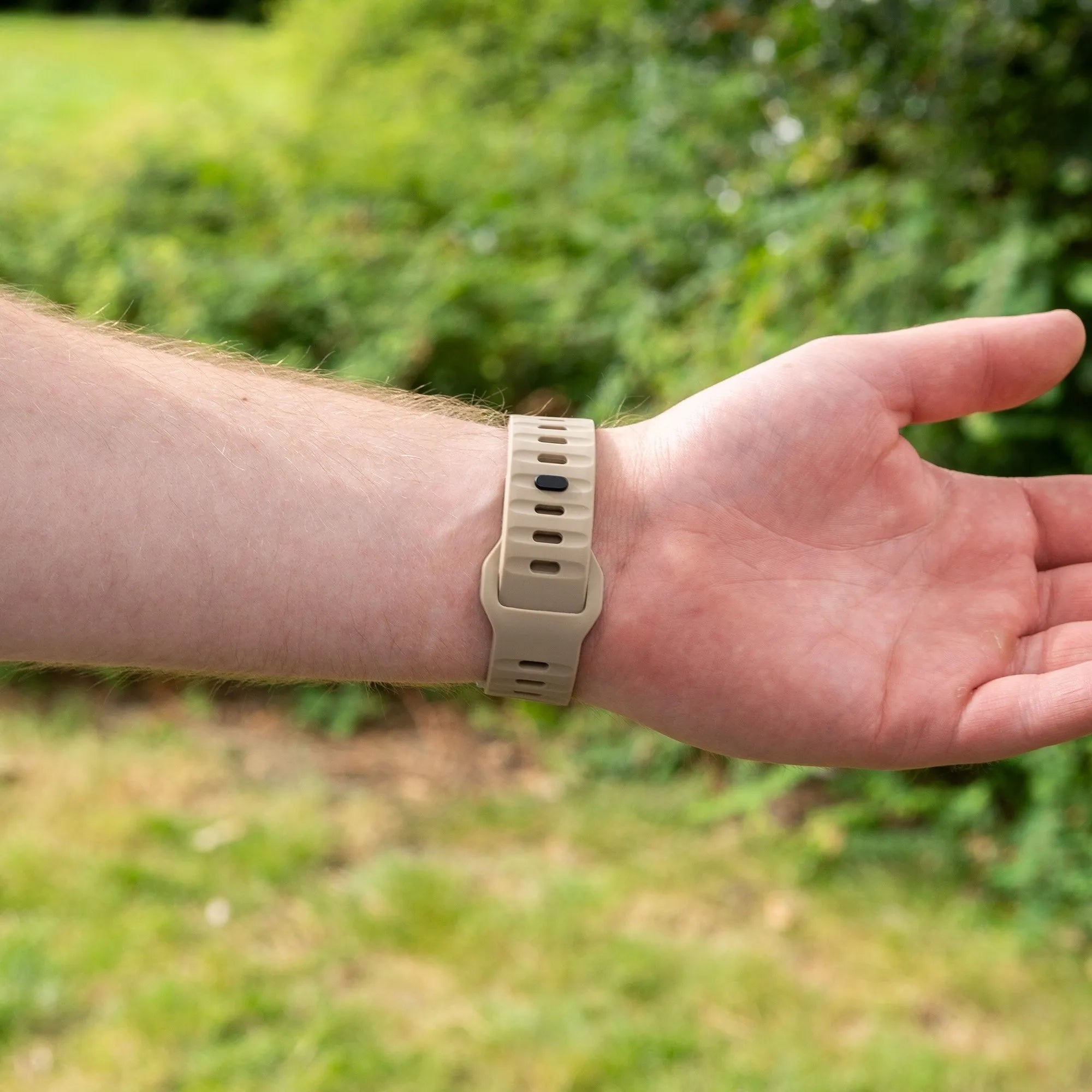 Coros Apex 2 Outdoor Silicone Strap (Beige)
