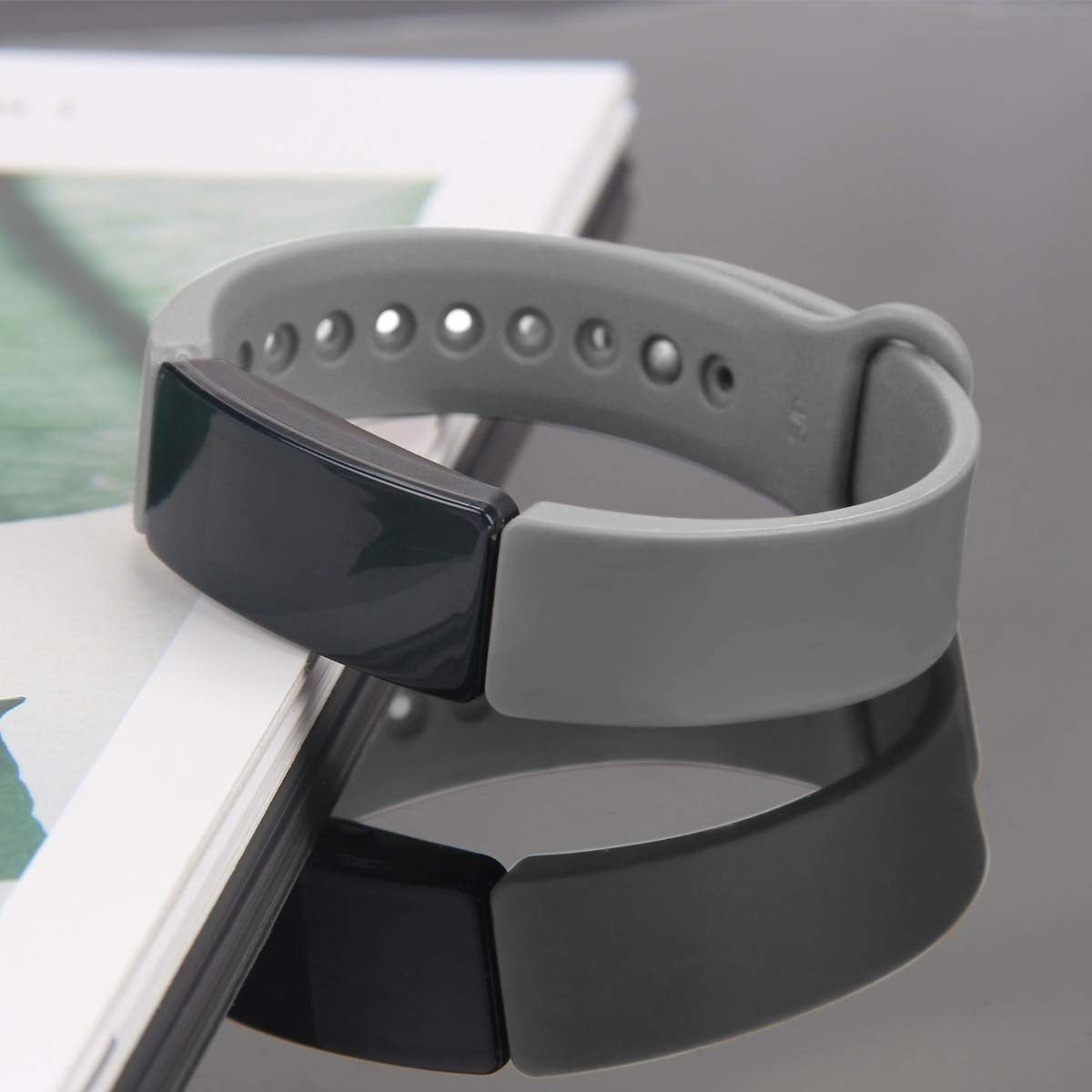 fitbit-inspire-2-silikonband-grau