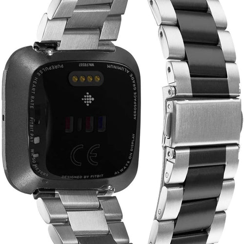 fitbit-versa-gliederarmband-silber-schwarz