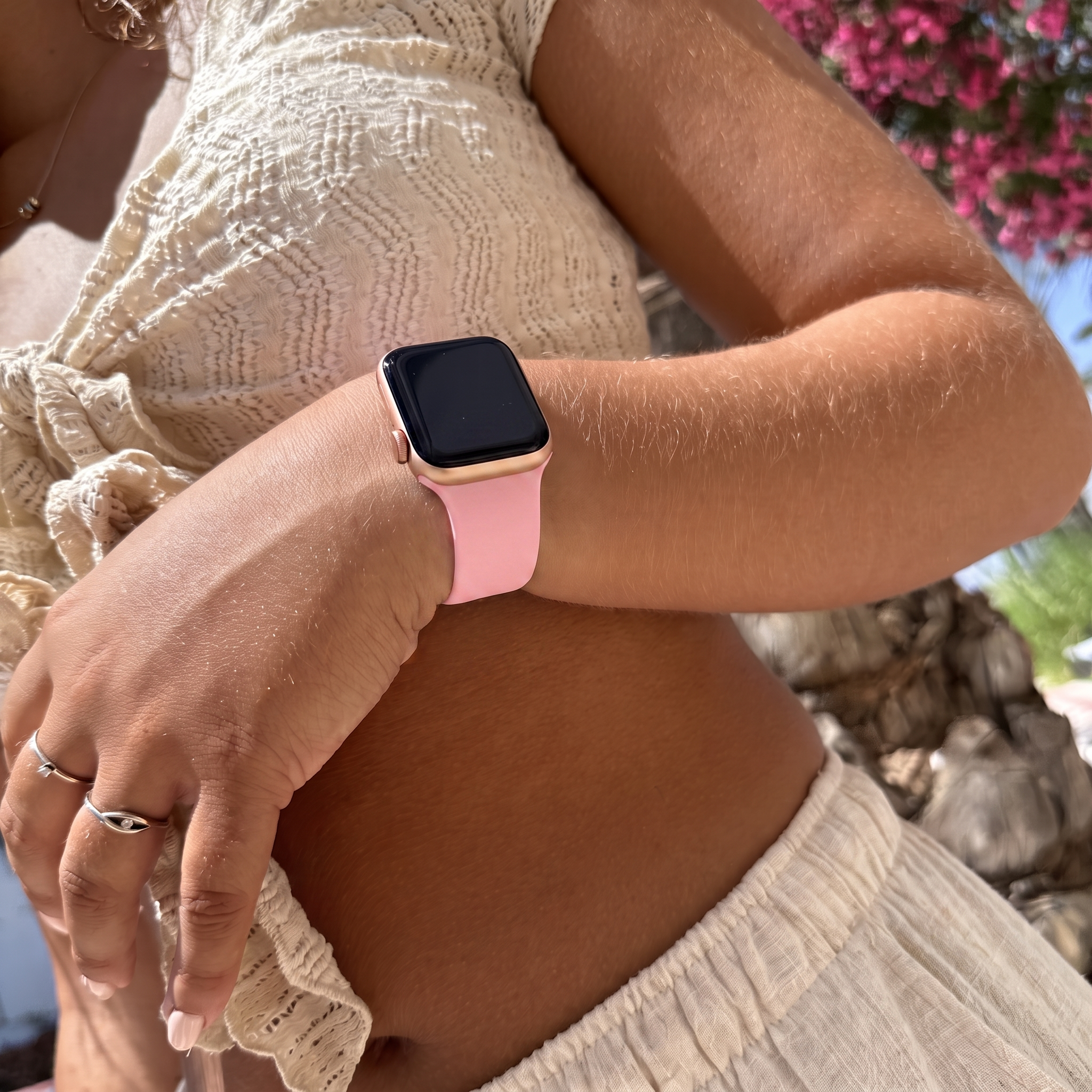 xoxo Wildhearts Apple Watch Silicone Strap (Soft Pink)