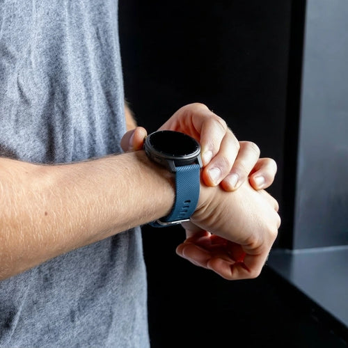 Garmin Venu 4 - 45mm Silicone Strap (Blue)