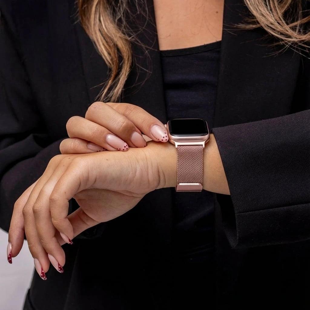 Apple Watch Milanese Strap with Buckle (Rose Pink)