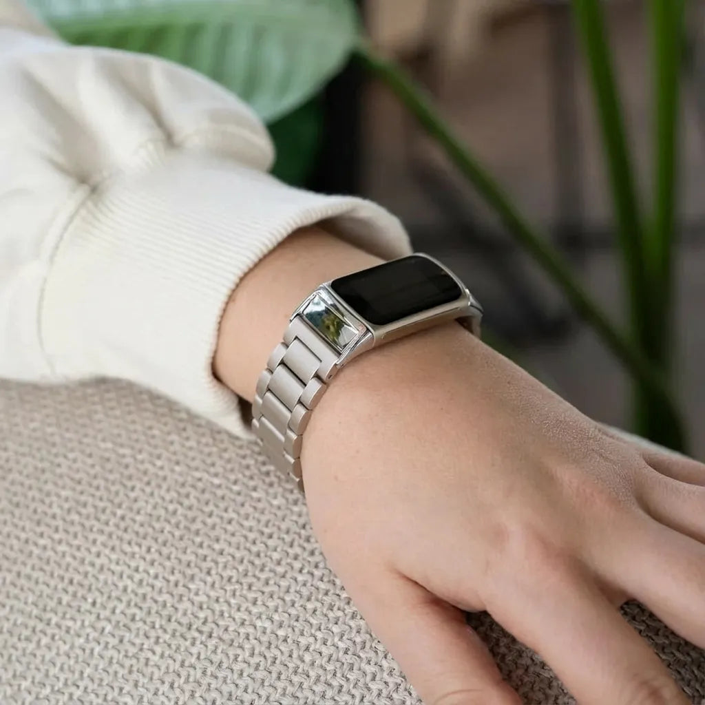Fitbit Charge 6 Steel Strap (Silver)