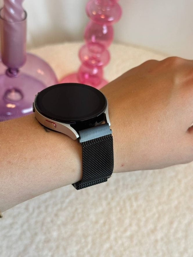 xoxo Wildhearts OnePlus Watch Milanese Strap (Black)