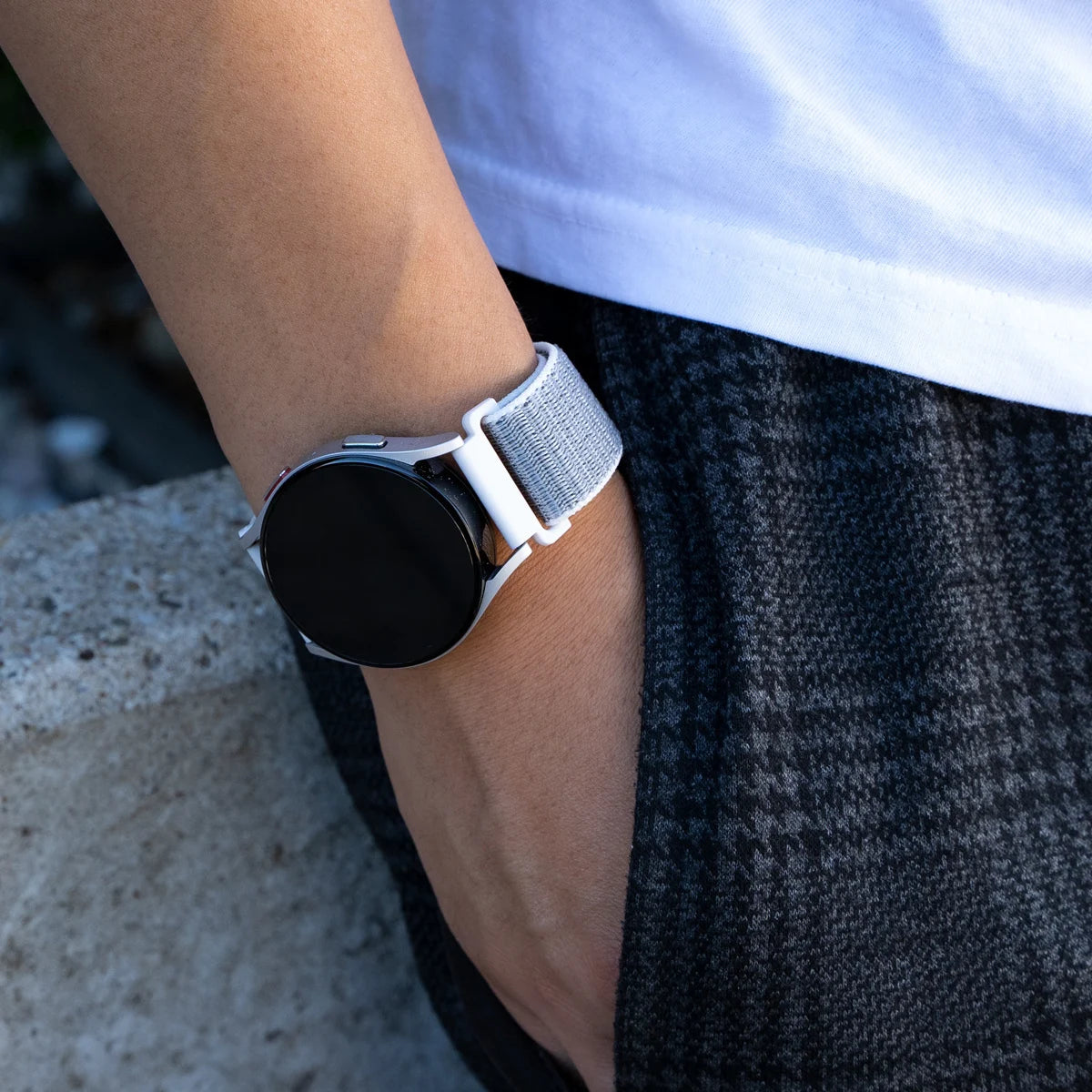 Garmin Vivoactive 4s Nylon Strap (Grey)
