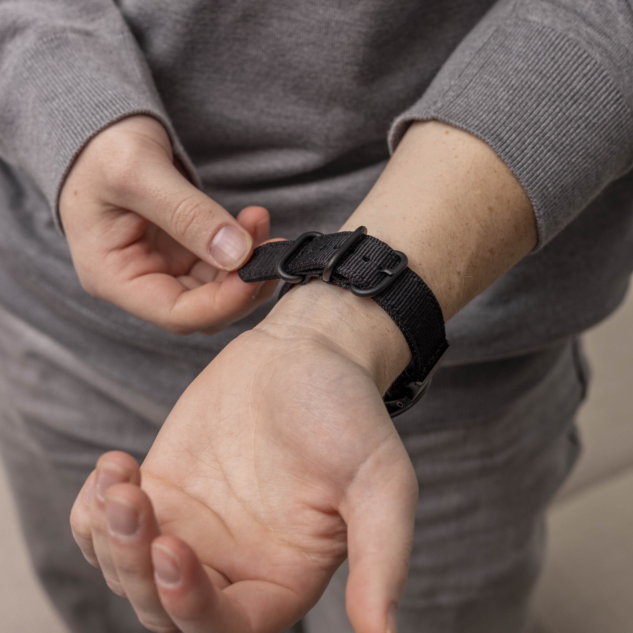 Garmin Fenix 5x/6x Nylon Strap with Buckle (Black)