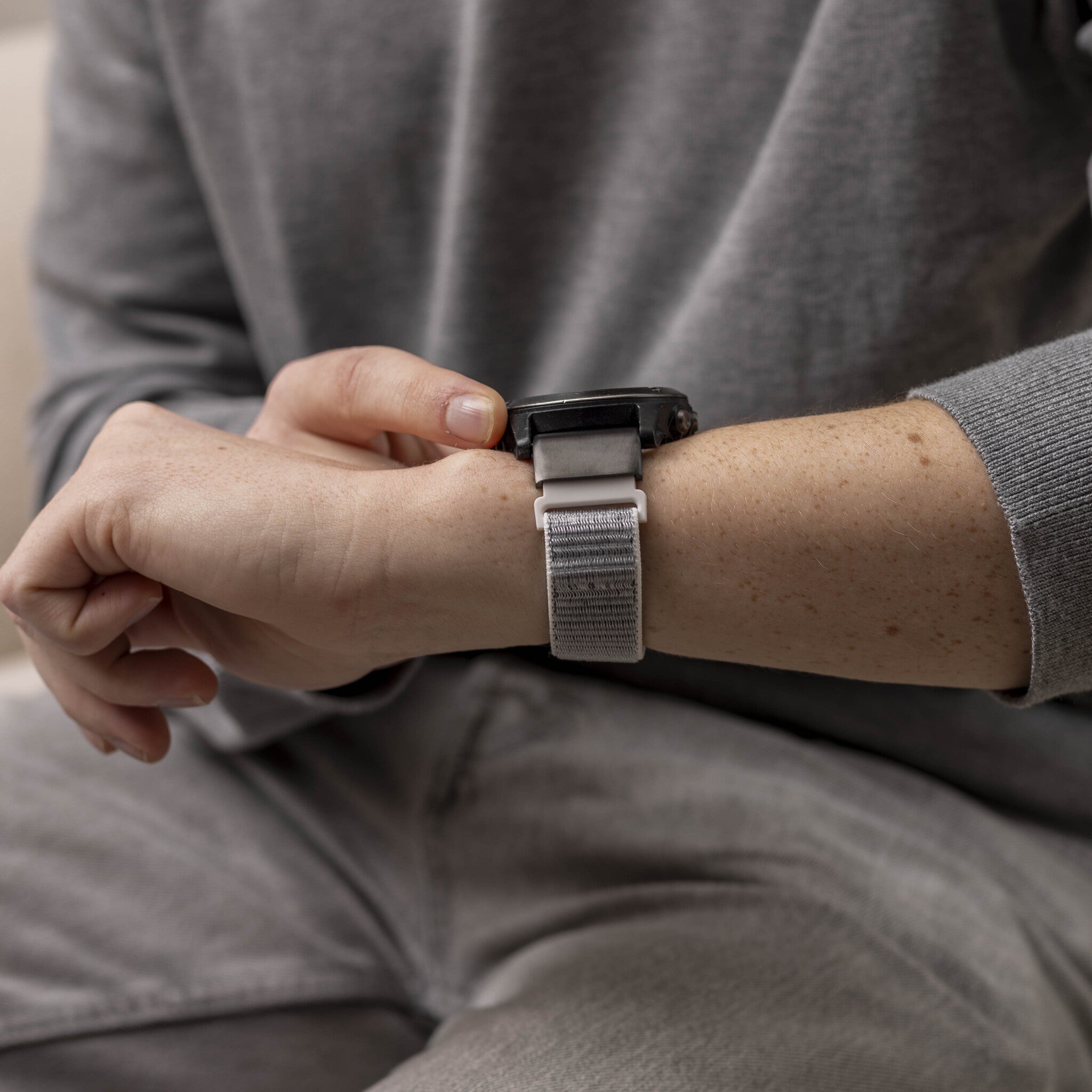 Garmin Fenix 8 Pro - 51mm Nylon Strap (Seashell)