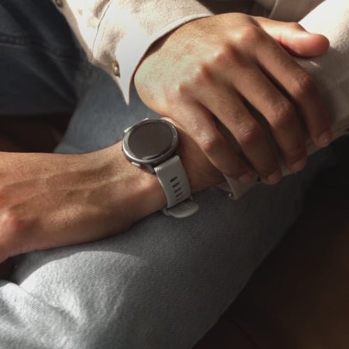 Garmin Forerunner 265 Silicone Strap (Light Gray)