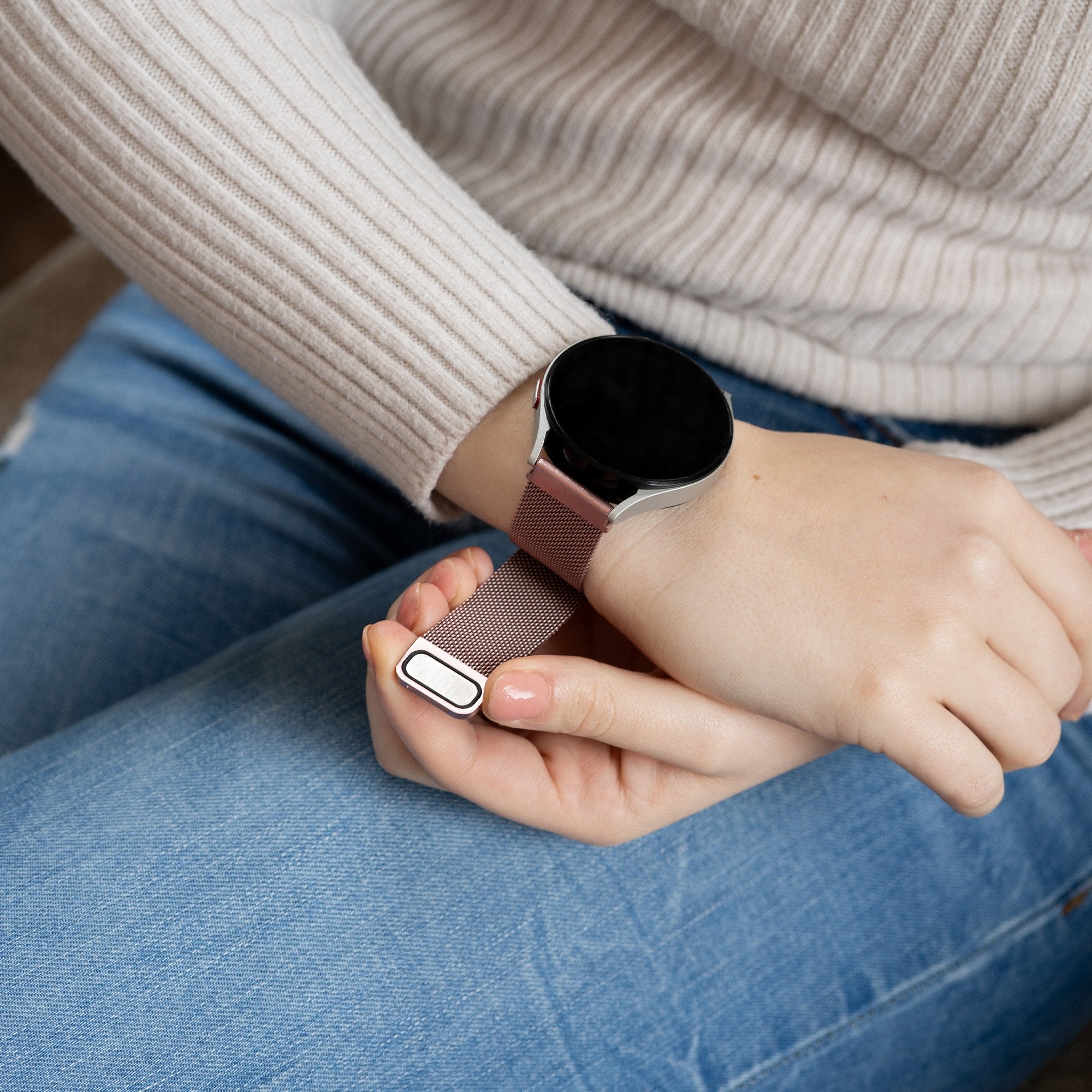 Amazfit GTS 2 Milanese Strap (Pink)