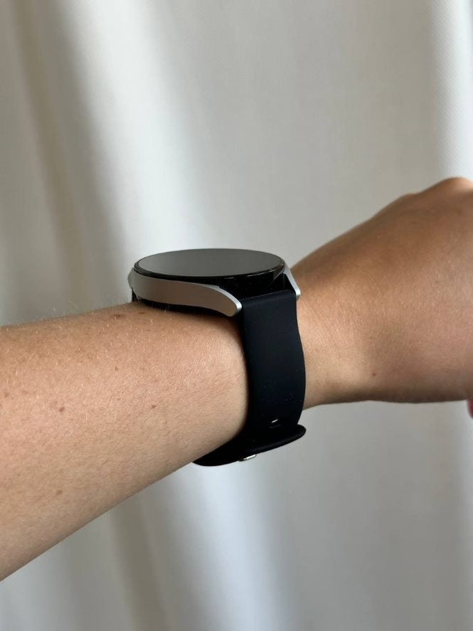 xoxo Wildhearts Polar Pacer Silicone Strap (Black)