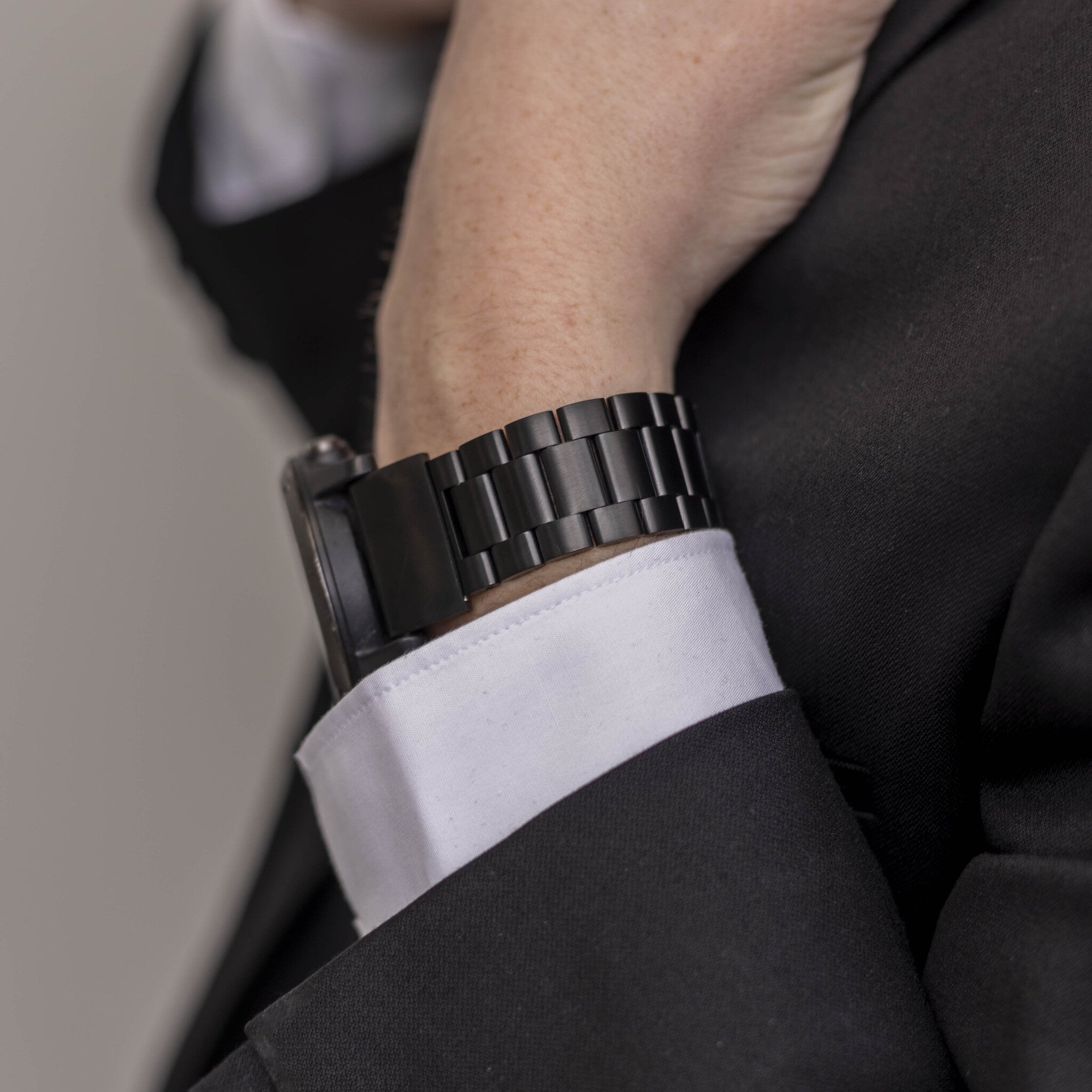 Bandz Garmin MARQ Steel Strap 'Classic' (Black)