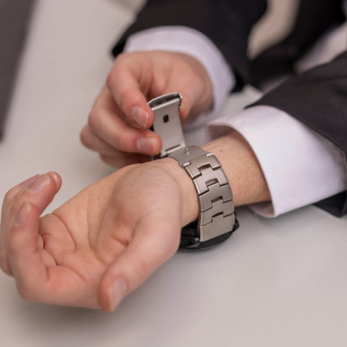 Garmin Epix Pro (Gen 2) 51mm Titanium Strap (Titanium)