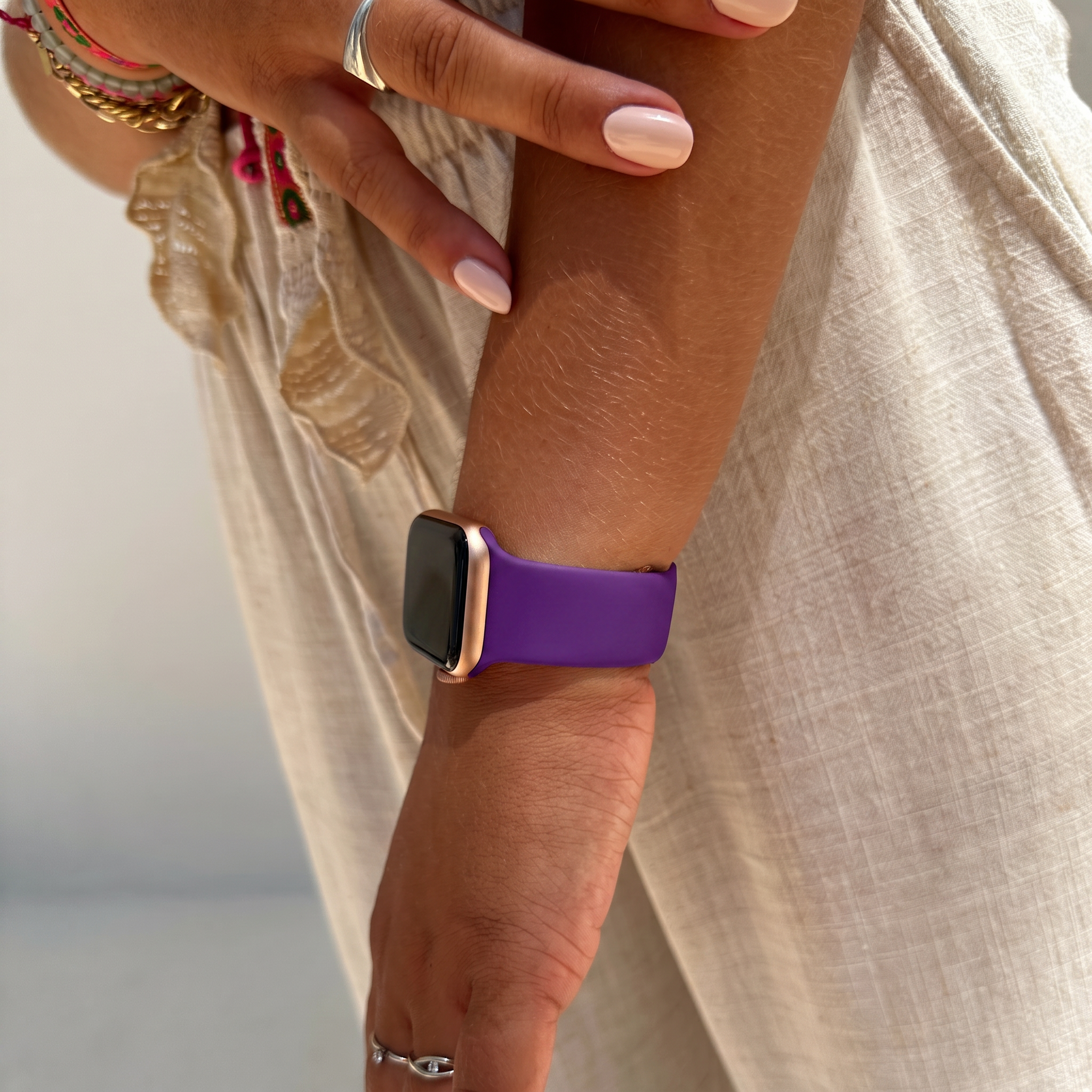 xoxo Wildhearts Apple Watch Silicone Strap (Dark Purple)